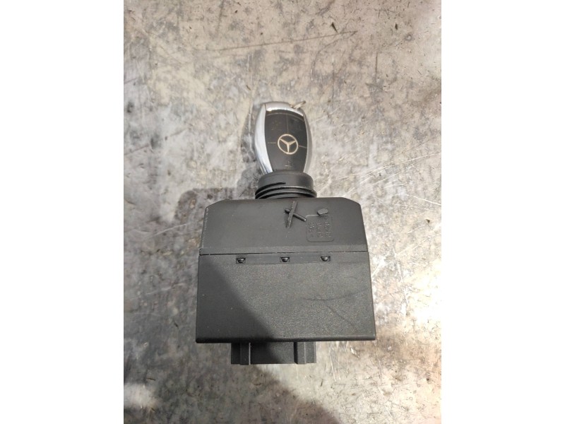 Recambio de conmutador de arranque para mercedes clase clk (w209) coupe 200 compressor (209.341) referencia OEM IAM A2095453308 