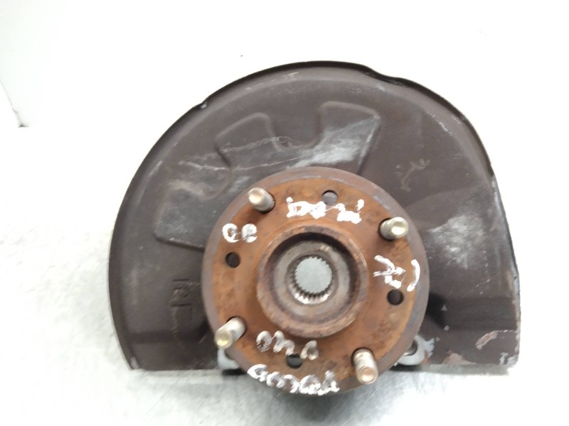 Recambio de mangueta delantera izquierda para volvo v40 familiar 1.9 diesel cat referencia OEM IAM   