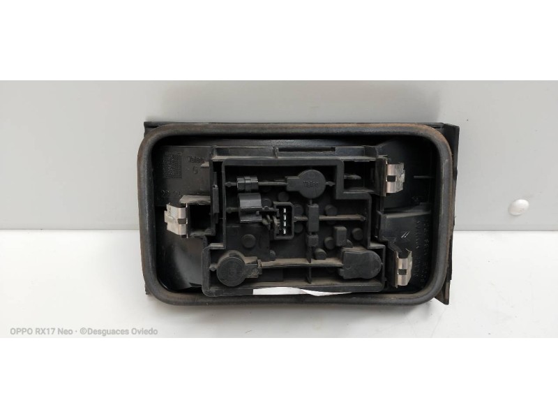 Recambio de piloto trasero izquierdo interior para citroen xantia berlina 1.9 sd sensation referencia OEM IAM   