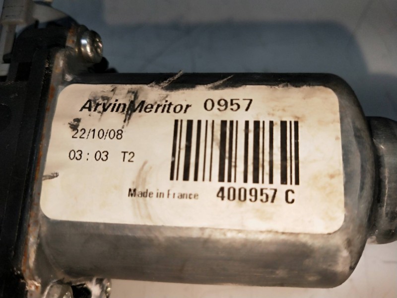 Recambio de elevalunas delantero izquierdo para renault twingo authentique referencia OEM IAM 400957C 8200384743 3P