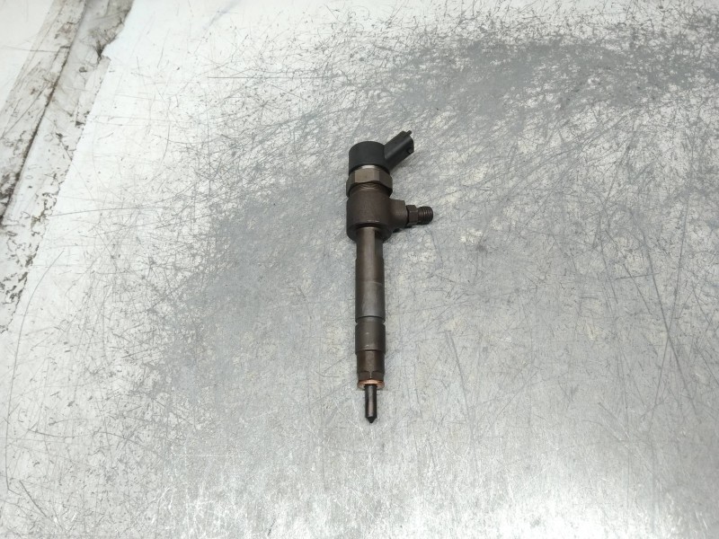 Recambio de inyector para fiat stilo (192) 1.9 jtd 115 referencia OEM IAM 0445110119  BOSCH