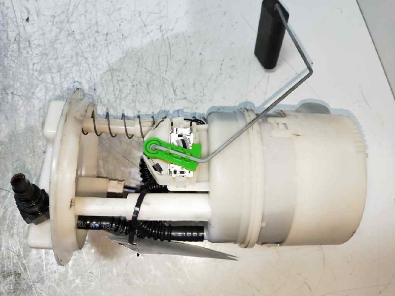 Recambio de bomba combustible para renault twingo authentique referencia OEM IAM 8200368239 0974644990003 MARWAL AFORADOR