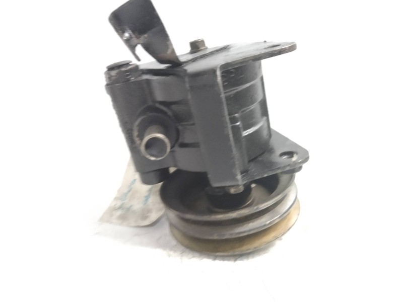 Recambio de bomba direccion para isuzu trooper ubs 52 referencia OEM IAM   
