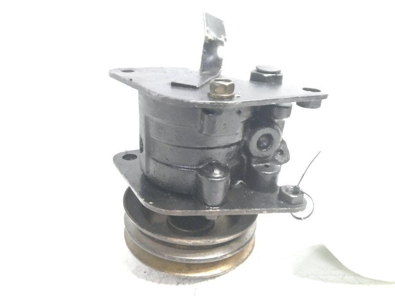 Recambio de bomba direccion para isuzu trooper ubs 52 referencia OEM IAM   