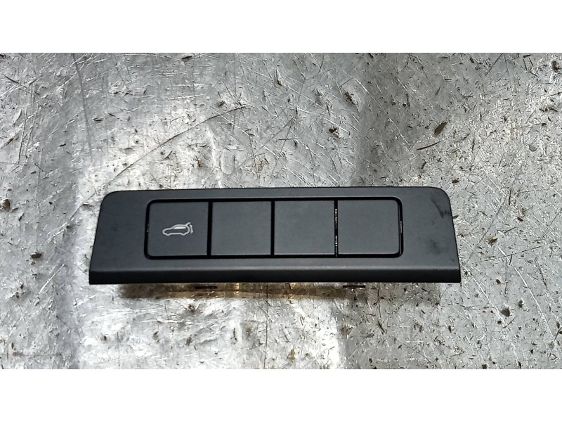 Recambio de mando multifuncion para mazda cx-30 selection 2wd referencia OEM IAM DFR566180  