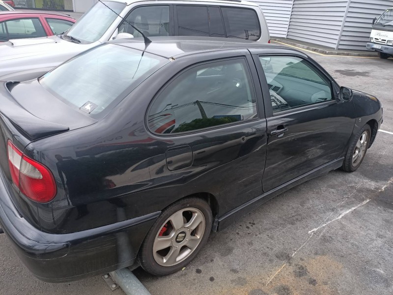 seat cordoba berlina (6k2) del año 2001