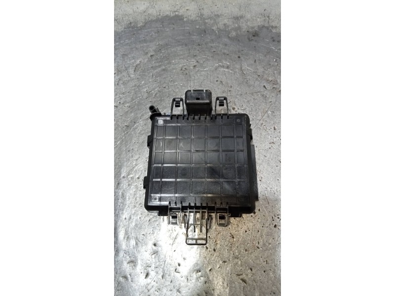 Recambio de modulo electronico para mazda cx-30 selection 2wd referencia OEM IAM D41S675Z0  