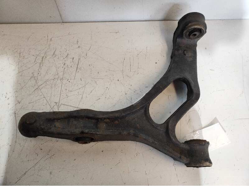 Recambio de brazo suspension inferior delantero derecho para volkswagen touareg (7la) tdi v10 referencia OEM IAM 7L0407154B  