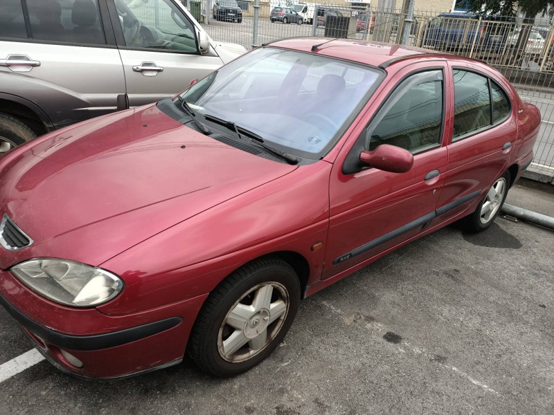 renault megane i fase 2 classic (la..) del año 2000