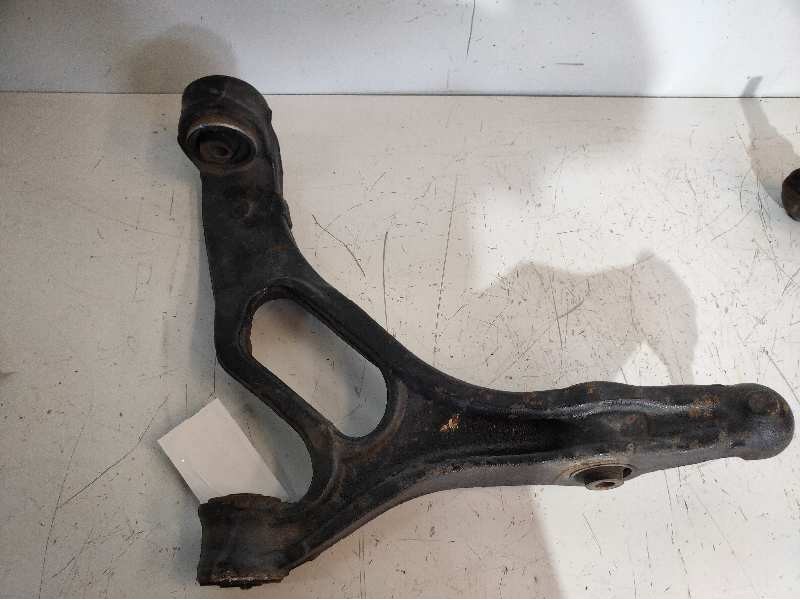 Recambio de brazo suspension inferior delantero izquierdo para volkswagen touareg (7la) tdi v10 referencia OEM IAM 7L0407153B  