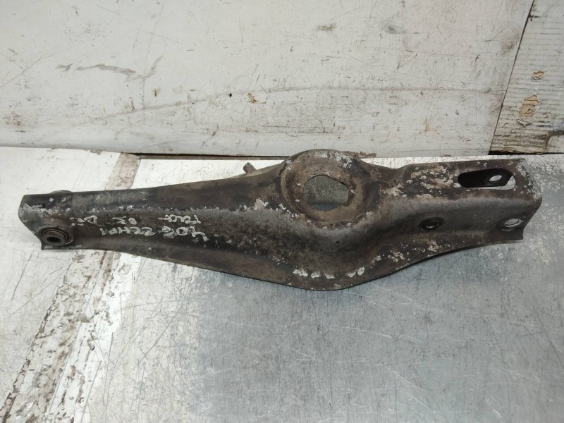 Recambio de brazo suspension inferior trasero derecho para peugeot 406 coupe (s1/s2) 2,2 hdi ultima edizione pack referencia OEM