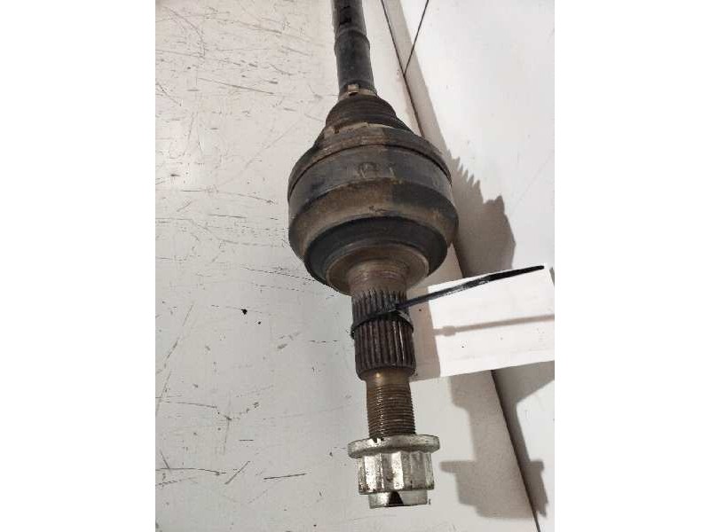 Recambio de transmision trasera derecha para volkswagen touareg (7la) tdi v10 referencia OEM IAM 7L0501201A  