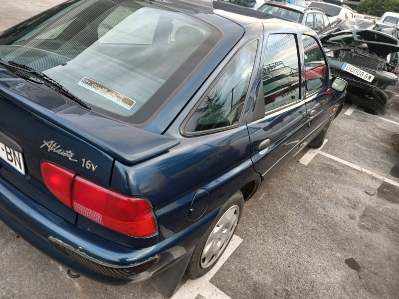 ford escort berl./turnier del año 1995 ford escort berl./turnier del año 1995