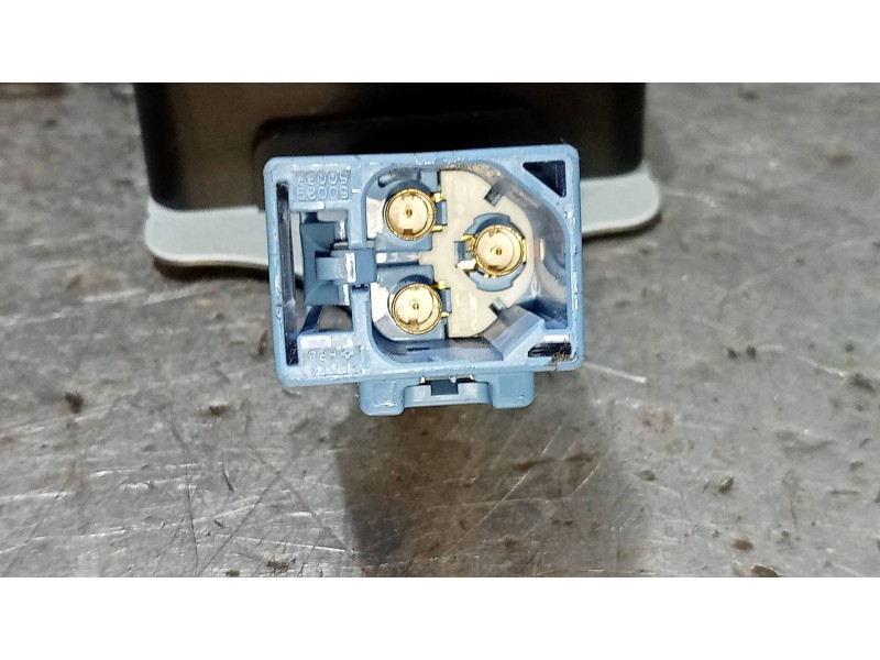 Recambio de modulo electronico para mazda cx-30 selection 2wd referencia OEM IAM BDMD66T30  