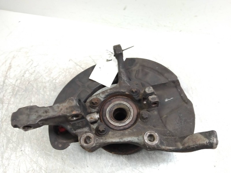 Recambio de mangueta delantera derecha para volvo c70 coupe 2.3 turbo cat referencia OEM IAM   