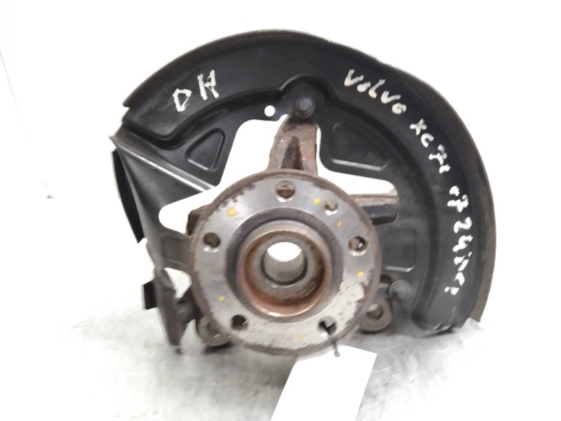 Recambio de mangueta delantera derecha para volvo xc70 referencia OEM IAM   