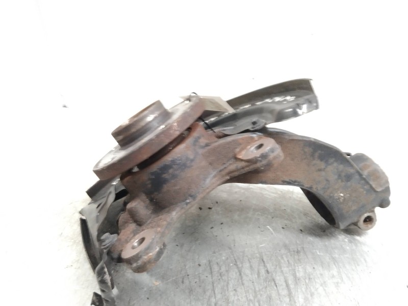 Recambio de mangueta delantera derecha para volvo xc70 referencia OEM IAM   