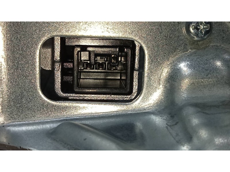 Recambio de motor limpia trasero para mazda cx-30 selection 2wd referencia OEM IAM  BDGH66B60 