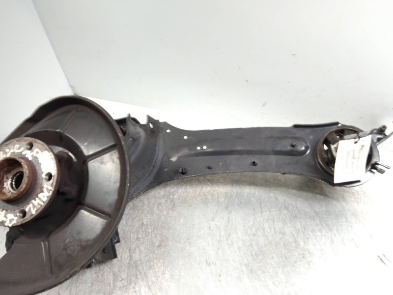 Recambio de mangueta trasera izquierda para volvo xc70 referencia OEM IAM   