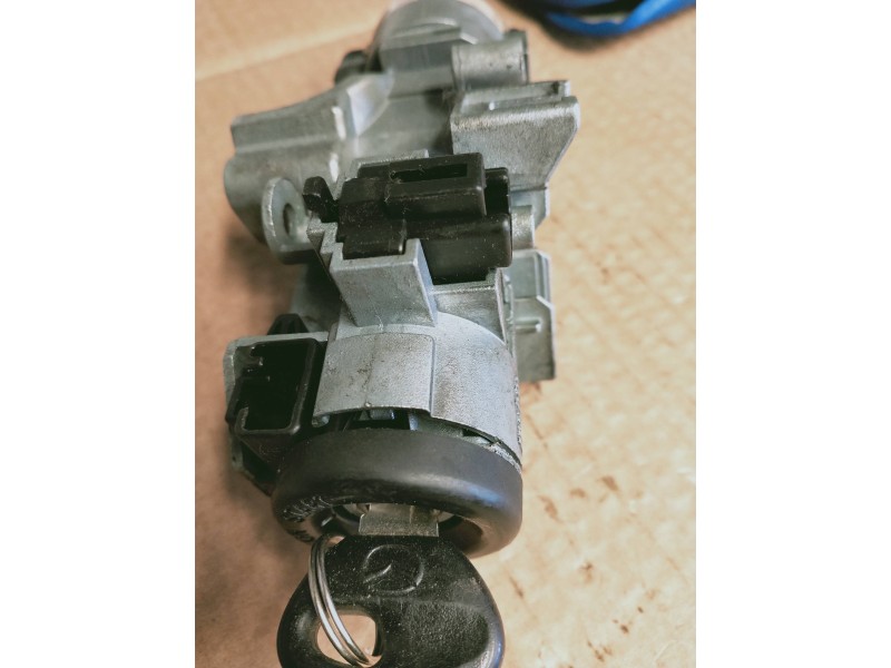 Recambio de conmutador de arranque para mazda 323 berlina f/s (bj) 1.9 f sportive referencia OEM IAM   