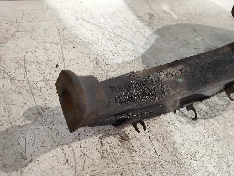 Recambio de mangueta delantera izquierda para volkswagen touareg (7la) tdi v10 referencia OEM IAM 7L0407257A  