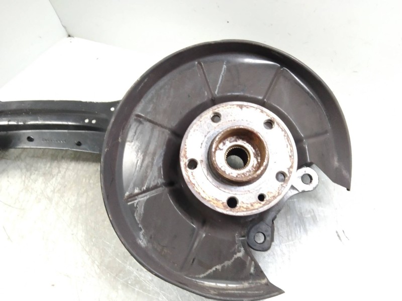 Recambio de mangueta trasera derecha para volvo xc70 referencia OEM IAM   