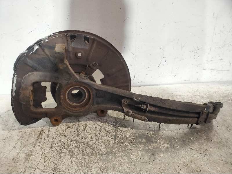 Recambio de mangueta delantera izquierda para volkswagen touareg (7la) tdi v10 referencia OEM IAM 7L0407257A  