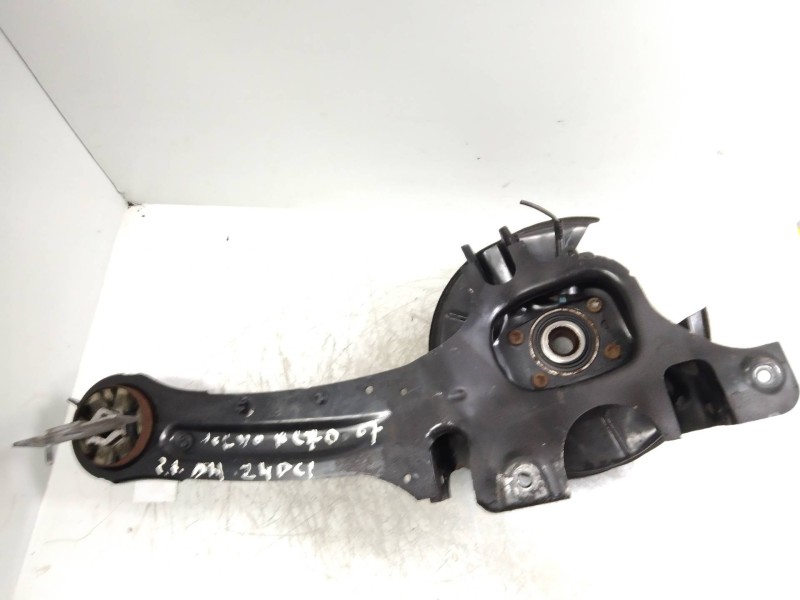 Recambio de mangueta trasera derecha para volvo xc70 referencia OEM IAM   