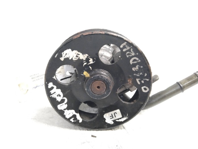 Recambio de bomba direccion para kia carens 2.0 crdi ex monovolumen referencia OEM IAM OK2KC32600  