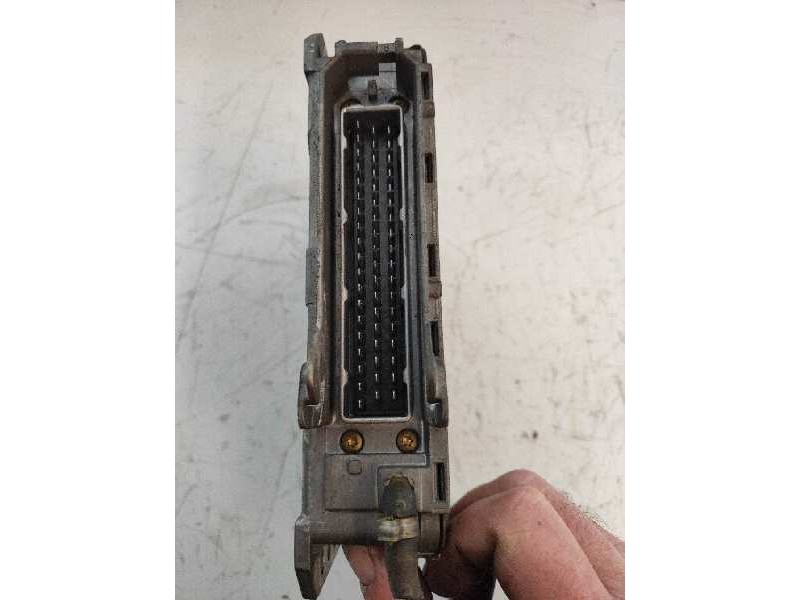 Recambio de centralita motor uce para peugeot 806 st turbo referencia OEM IAM 0261200807 9623414580 MP32 06