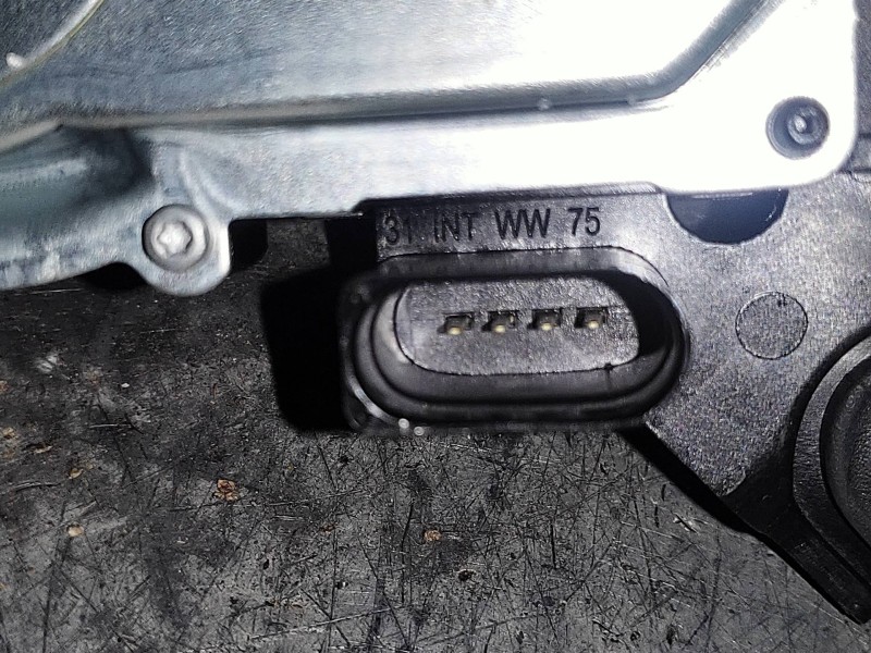 Recambio de motor limpia trasero para volkswagen scirocco (138) r-line bmt referencia OEM IAM 1K8955711B W000002580 