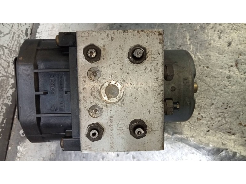 Recambio de abs para peugeot 406 coupe (s1/s2) 2,2 hdi ultima edizione pack referencia OEM IAM 0265216543  