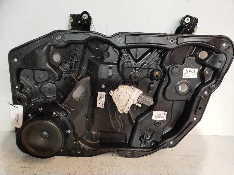 Recambio de elevalunas delantero derecho para volkswagen touareg (7p6) 3.0 v6 tdi dpf referencia OEM IAM 7P68347756D 1438560842 