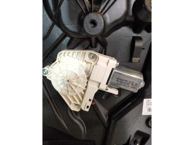 Recambio de elevalunas delantero derecho para volkswagen touareg (7p6) 3.0 v6 tdi dpf referencia OEM IAM 7P68347756D 1438560842 