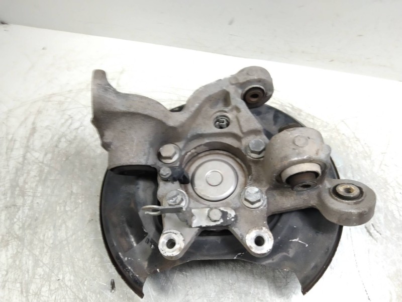 Recambio de mangueta trasera derecha para volvo s60 berlina 2.4 cat referencia OEM IAM   