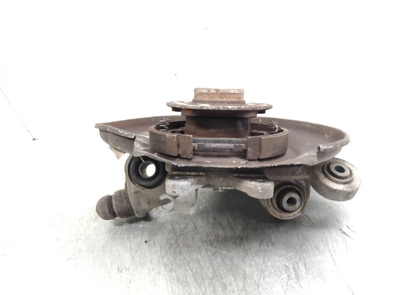 Recambio de mangueta trasera izquierda para volvo s60 berlina 2.4 cat referencia OEM IAM   