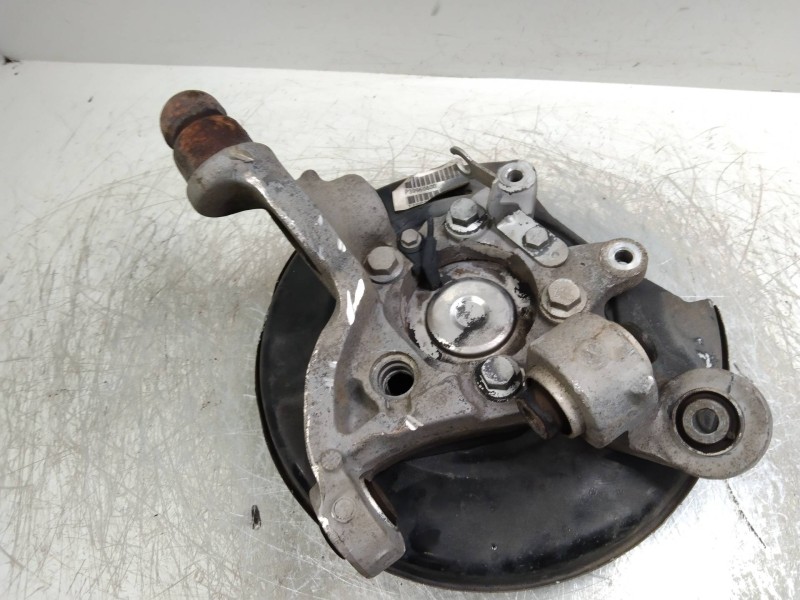 Recambio de mangueta trasera izquierda para volvo s60 berlina 2.4 cat referencia OEM IAM   