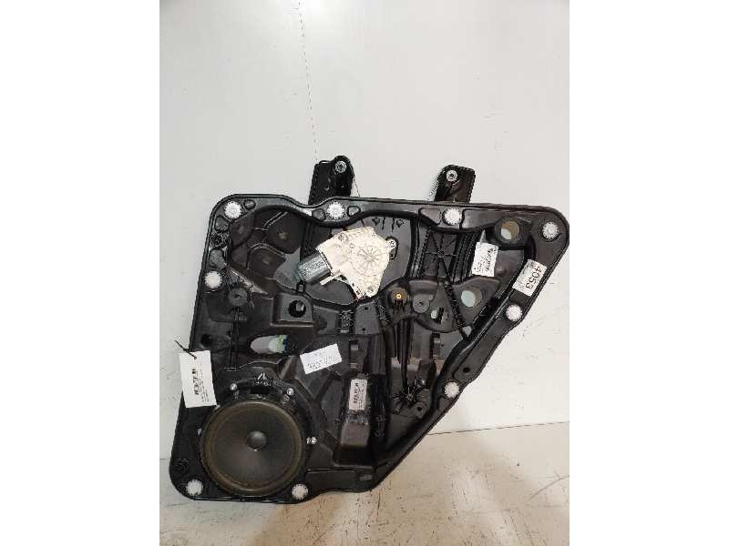 Recambio de elevalunas trasero derecho para volkswagen touareg (7p6) 3.0 v6 tdi dpf referencia OEM IAM 7P6839756A 7P6839462 8K09