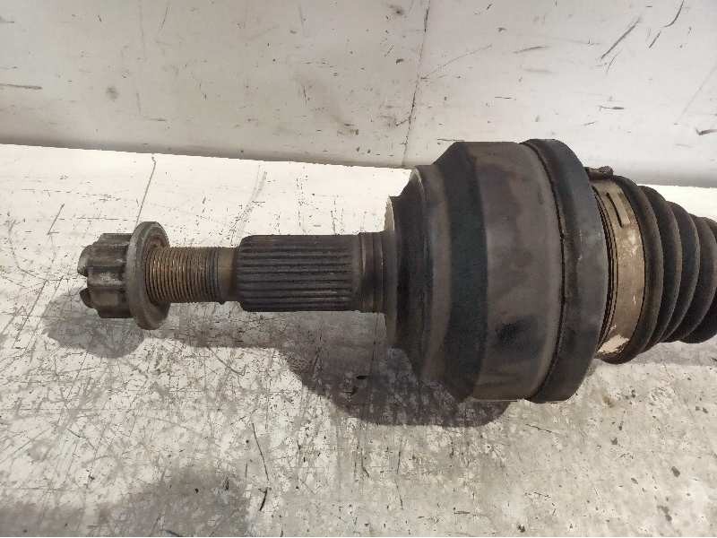 Recambio de transmision trasera derecha para volkswagen touareg (7la) tdi v10 referencia OEM IAM 7L0501201A  