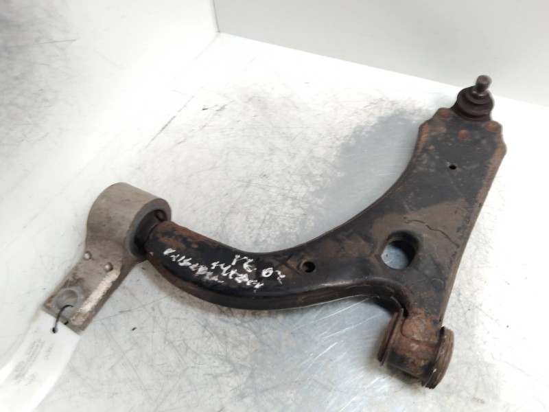 Recambio de brazo suspension inferior delantero izquierdo para ford fusion (cbk) style referencia OEM IAM   