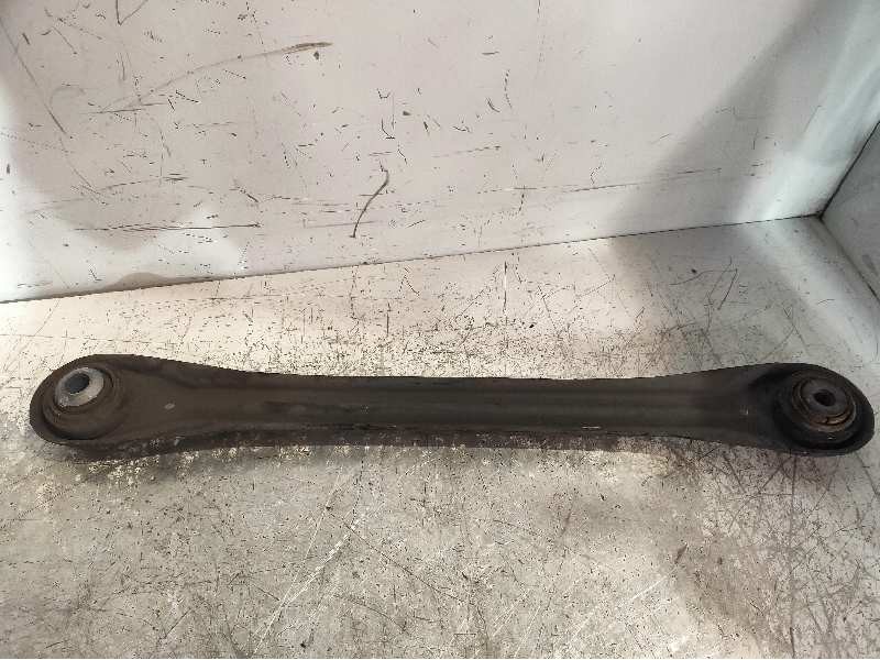 Recambio de tirante trasero derecho para volkswagen touareg (7la) tdi v10 referencia OEM IAM   