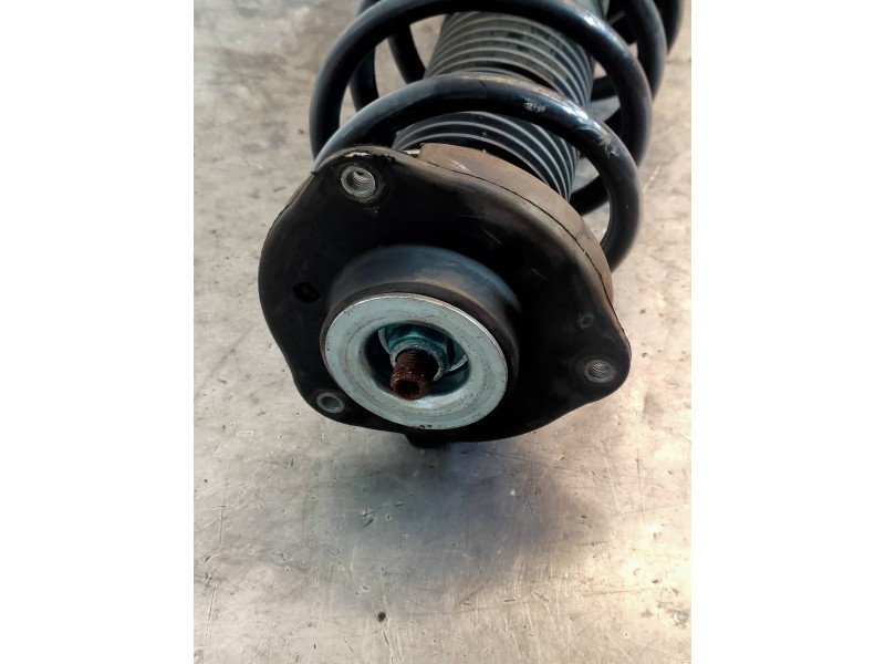 Recambio de amortiguador delantero derecho para volkswagen scirocco (138) r-line bmt referencia OEM IAM 1T0413031HK  