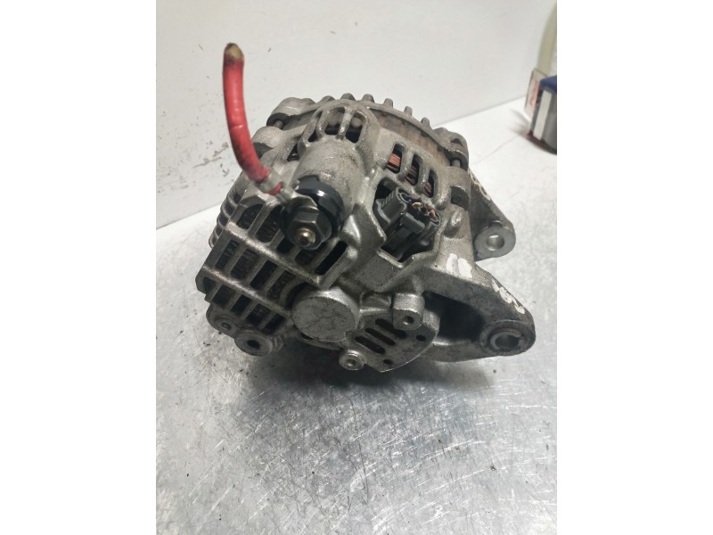 Recambio de alternador para volvo s40 berlina 1.8i referencia OEM IAM   