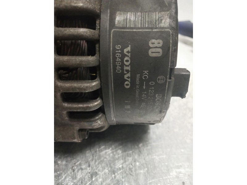 Recambio de alternador para volvo s40 berlina 1.8i referencia OEM IAM 0123315021  
