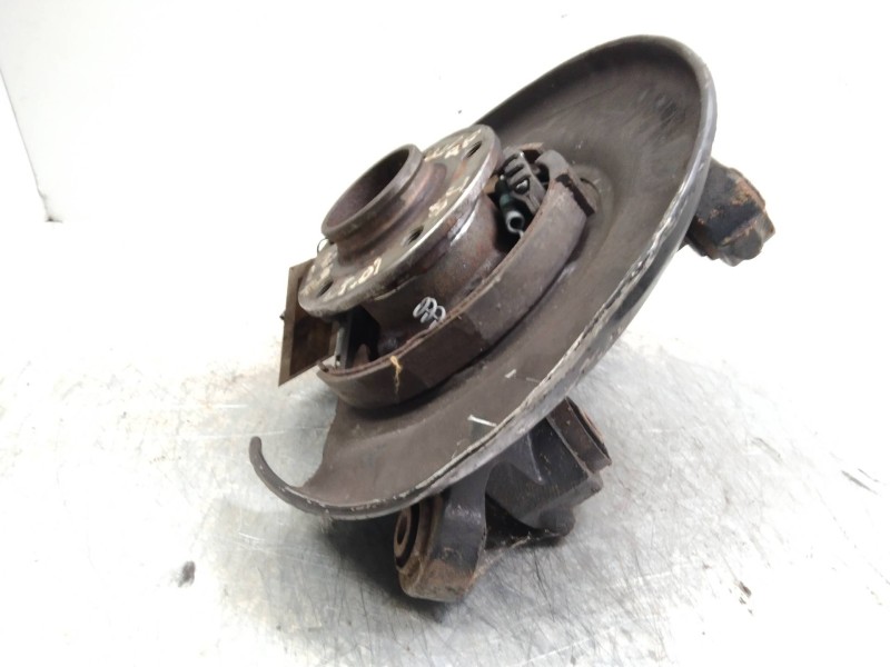 Recambio de mangueta trasera izquierda para volvo xc90 referencia OEM IAM   