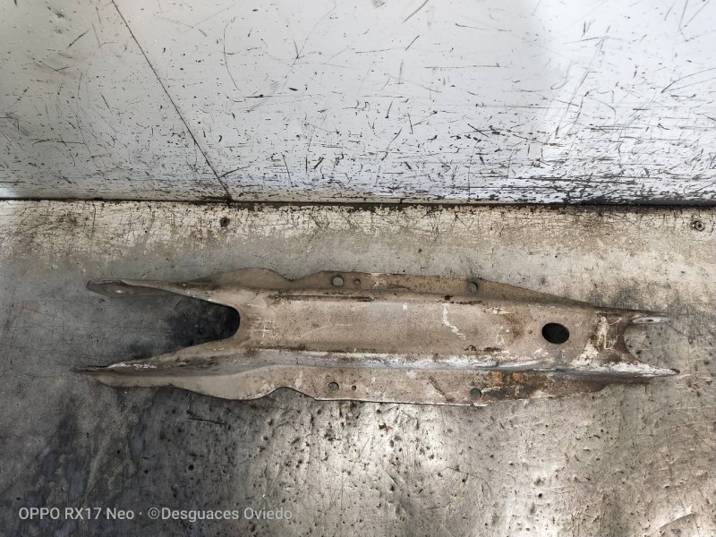 Recambio de brazo suspension inferior trasero derecho para mercedes clase a (w176) a 220 cdi blueefficiency (176.003) referencia