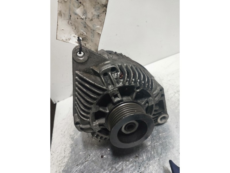 Recambio de alternador para volvo v40 familiar td referencia OEM IAM   