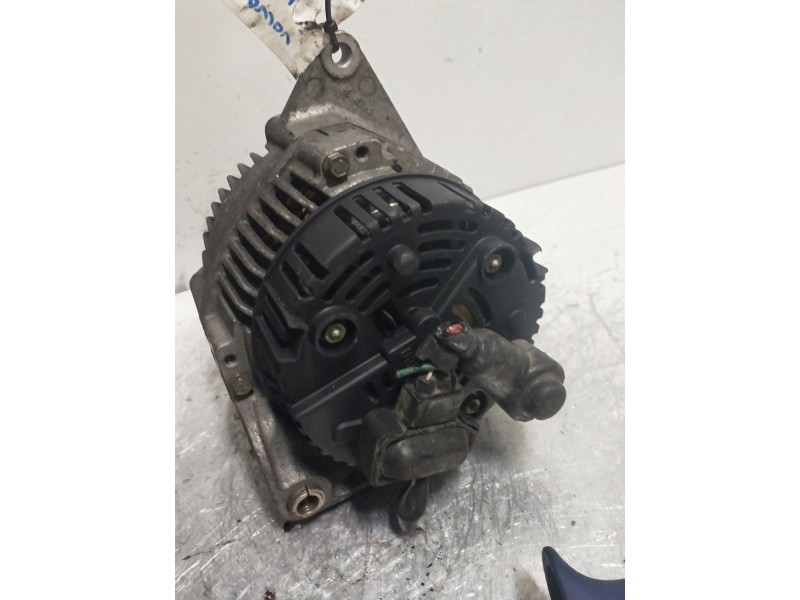 Recambio de alternador para volvo v40 familiar td referencia OEM IAM   