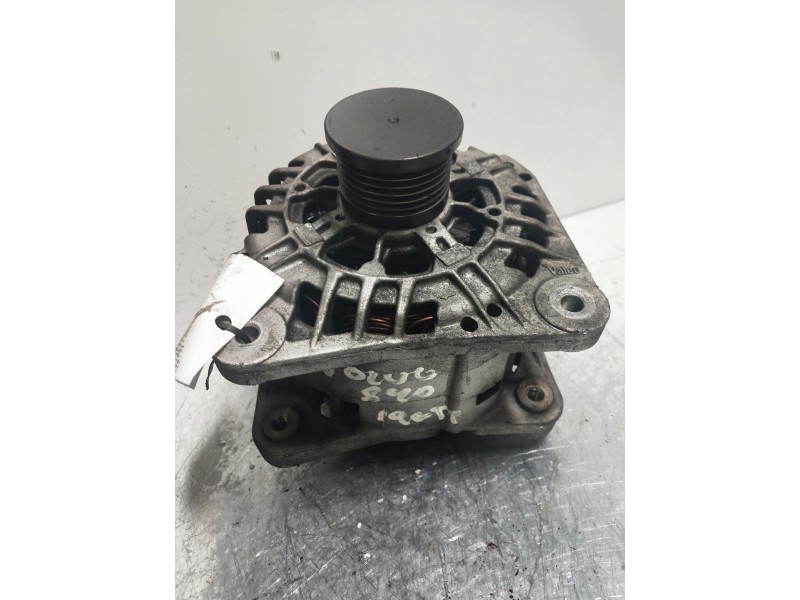 Recambio de alternador para volvo s40 berlina td referencia OEM IAM 7700426849  