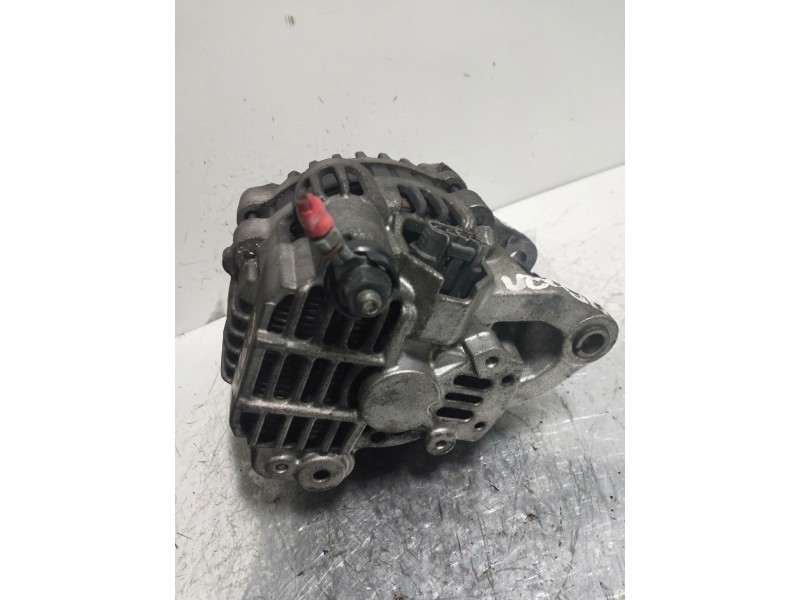 Recambio de alternador para volvo s40 berlina 1.8i referencia OEM IAM   